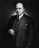 Titre original&nbsp;:  Portrait of the Rt. Hon. William L. Mackenzie King, Prime Minister of Canada from 1921 to 1926; from 1926 to 1930 and from 1935 to 1948. 