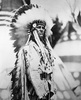 Titre original&nbsp;:  Long Lance, Indian author and newspaperman [ca. 1920s]. Photographer/Illustrator: McDermid Studio, Calgary, Alberta. Image courtesy of Glenbow Museum, Calgary, Alberta.