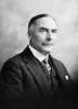 Titre original&nbsp;:  Hon. Sir James Alexander Lougheed, (Supt. General of Indian Affairs, Minister of the Interior and Minister of Mines) b. Sept. 1, 1854 - d. Nov. 2, 1925. 