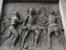 Titre original&nbsp;:    Description English: Sir Francis Drake whilst playing bowls on Plymouth Hoe is informed of the approaching Spanish Armada. One of 4 bronze relief plaques on the base of the Drake statue in Tavistock, Devon. By Joseph Boehm(d.1890), donated by Hastings Russell, 9th Duke of Bedford(d.1891) Date 5 September 2011(2011-09-05) (original upload date) Source Own work Transferred from en.wikipedia Author Lobsterthermidor at en.wikipedia

