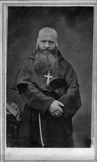 Original title:  MIKAN 3213907 Armand François Marie de Charbonnel, évêque de Toronto. ca. 1860 [251 KB, 1000 X 1667]