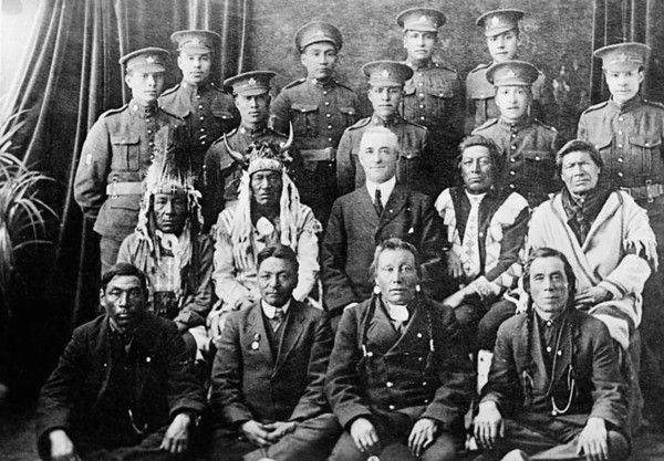 Original title:  Elders and Indian soldiers in the uniform of the Canadian Expeditionary Force. 